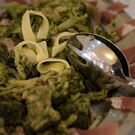 Monica 호텔 트라글리아타