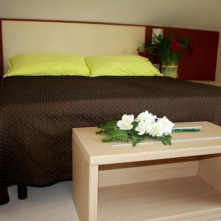 Monica 3* 트라글리아타