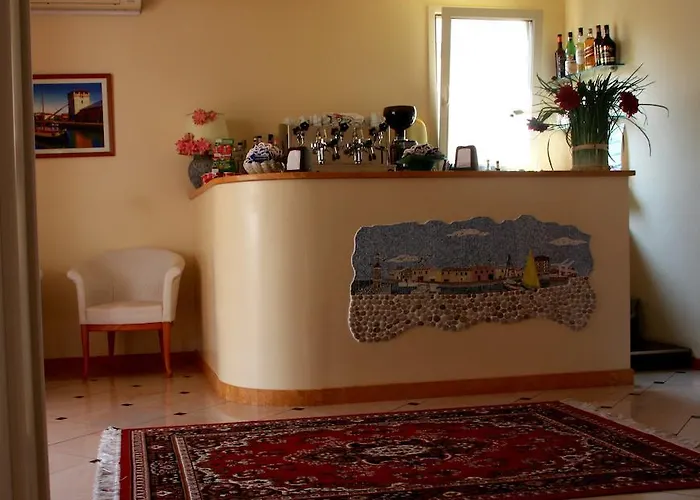 Monica Hotel 3*